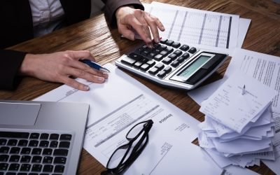 La Comisión Europea ha comunicado su intención de revisar las normativas relacionadas con la morosidad de las empresas y las Administraciones Publicas